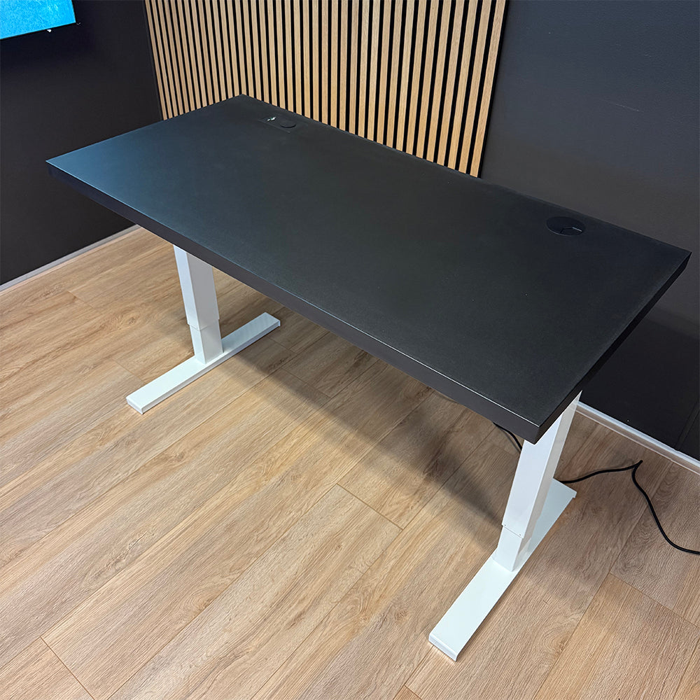 Actiforce Solid 1380 Zit-sta bureau zwart