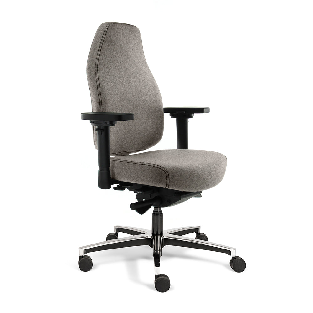 Bureaustoel Therapod X, aluminium voetkruis, lichtgrijs wolvilt stoffering, zijaanzicht vanaf rechtsvoor.