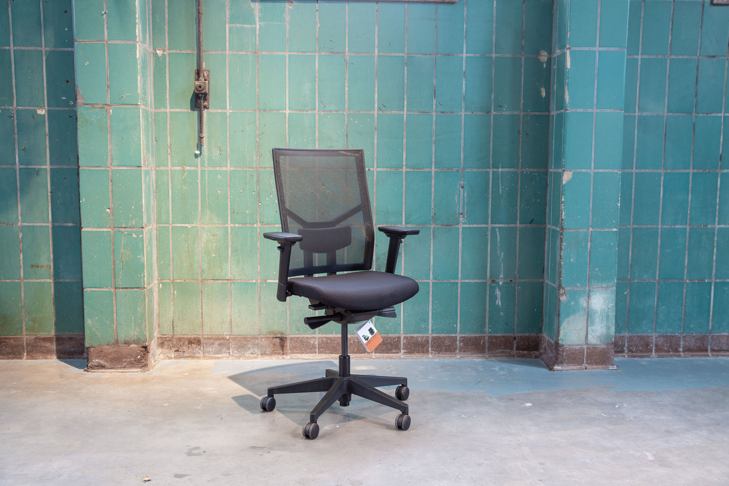 Wat is een lendesteun en waarvoor dient deze bij een bureaustoel?