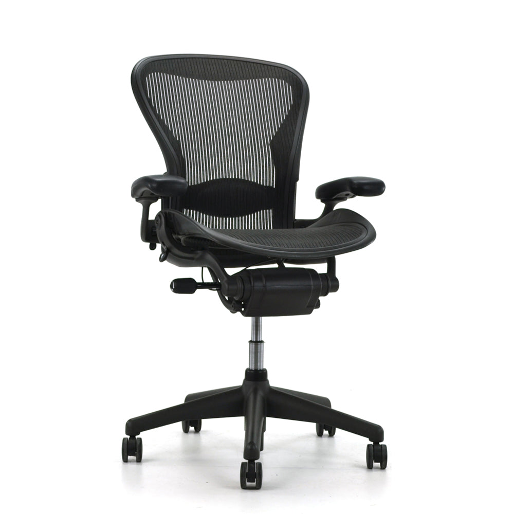 Herman miller aeron *re-use*.