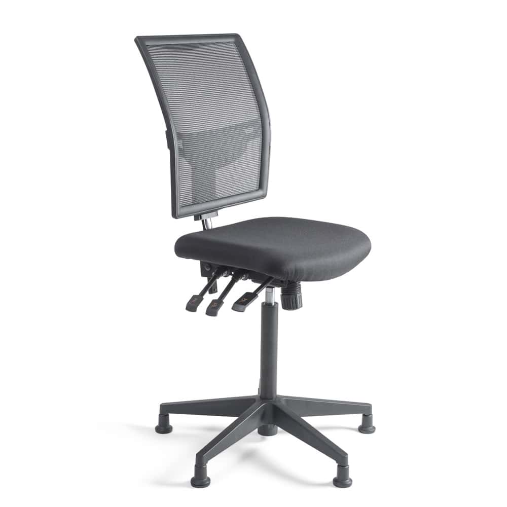 Bedrijfsstoel in hoog variant in de kleur zwart.