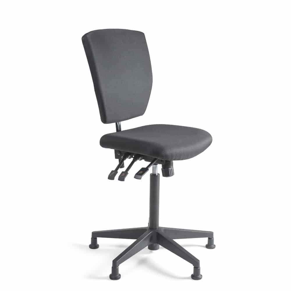 Bedrijfsstoel in hoog variant in de kleur zwart.