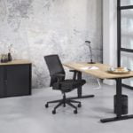 ErgoSwing zwart eiken-naturel laag